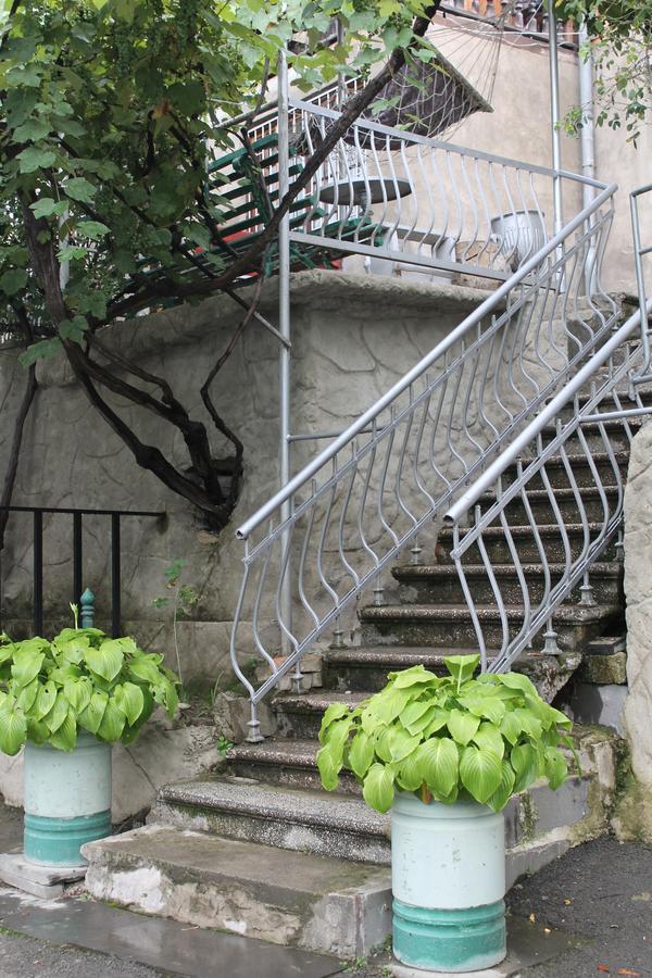 Mariko Otel Borjomi Dış mekan fotoğraf